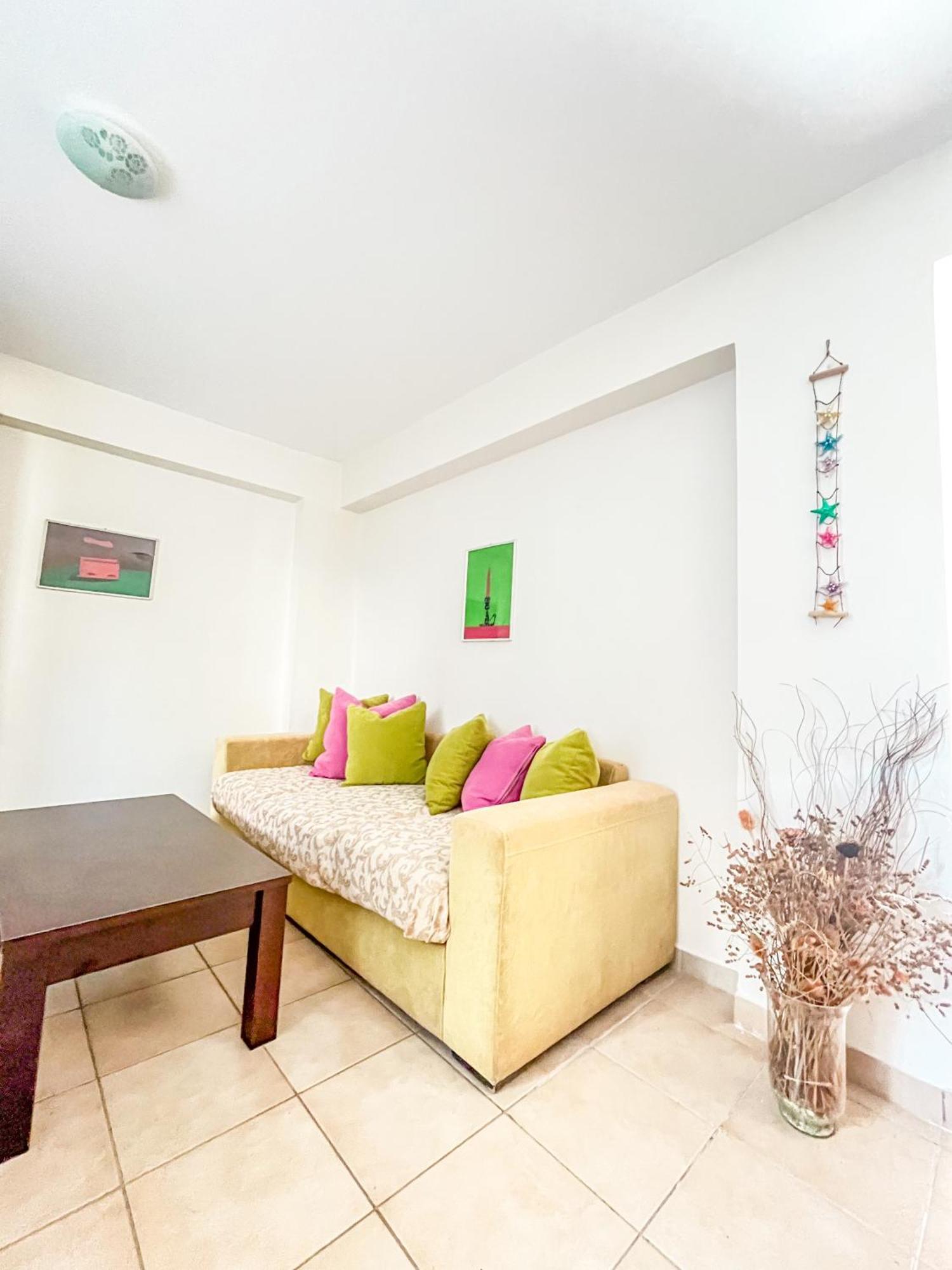 Mistral Apartment *